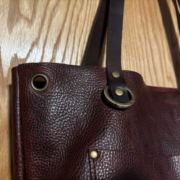 OX BLOOD PLG Med Tote - Picture 3 of 4